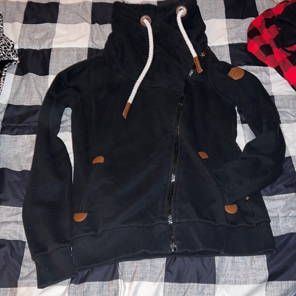 Wanakome black hestia cowl neck zip hoodie small